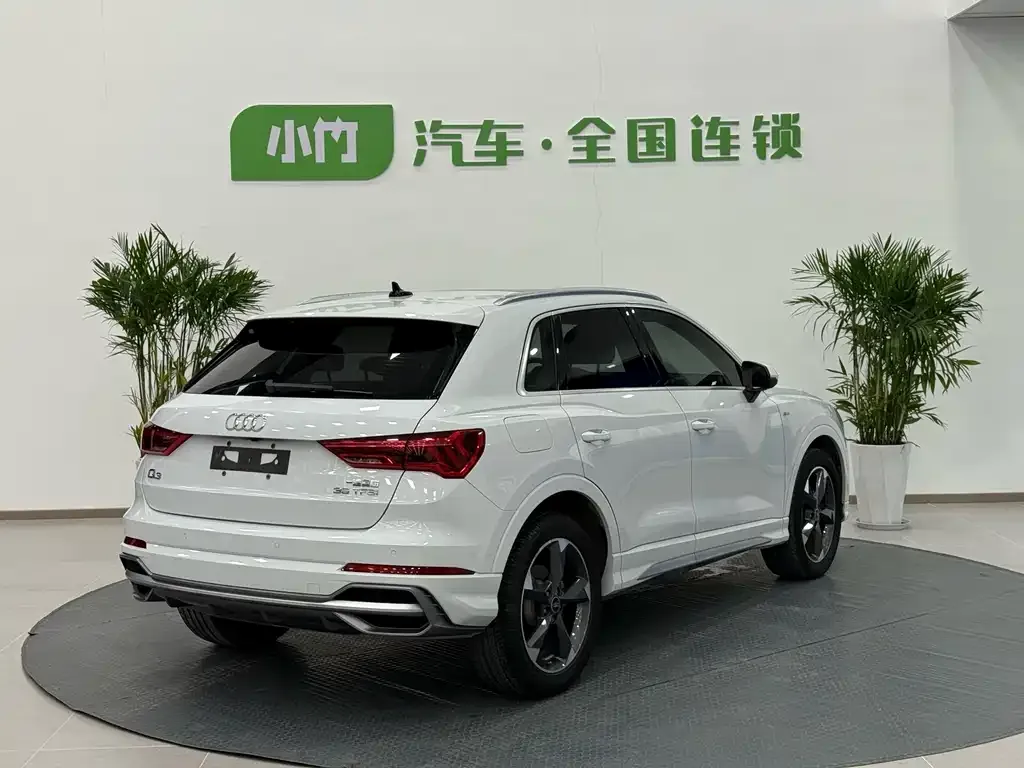 Audi Q3 2021 из CN, фото 8