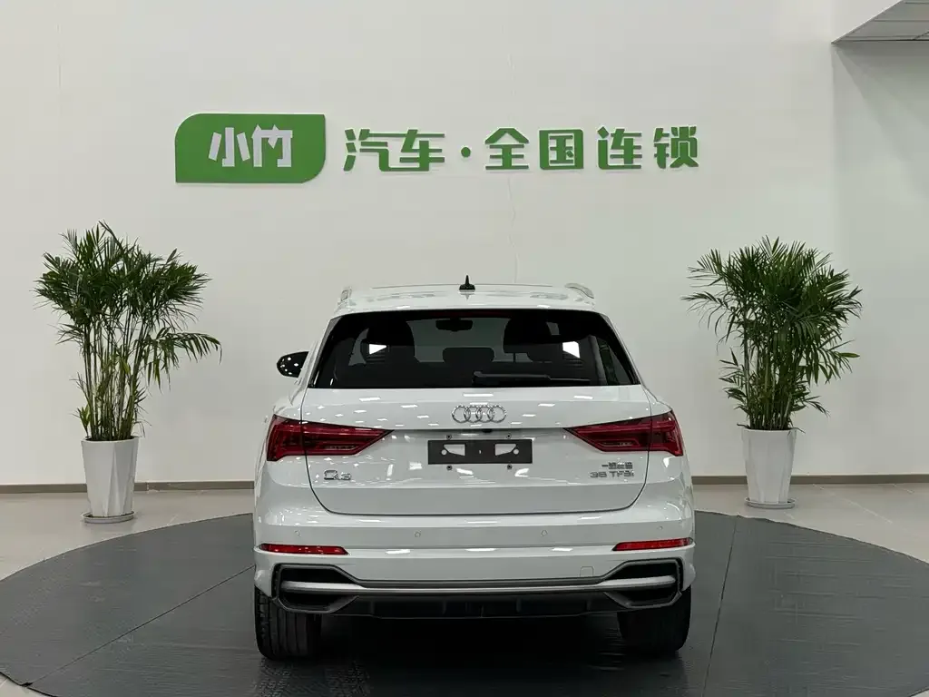 Audi Q3 2021 из CN, фото 2