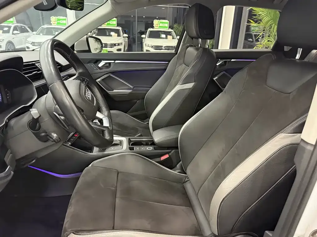 Audi Q3 2021 из CN, фото 6