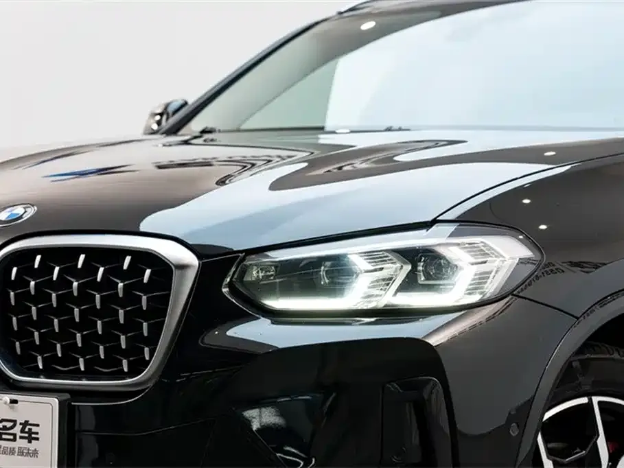 BMW X4 — фото 7