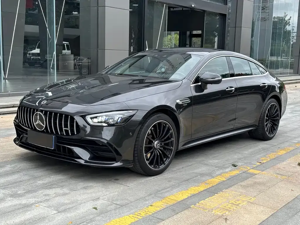 Mercedes-Benz AMG GT — фото 1