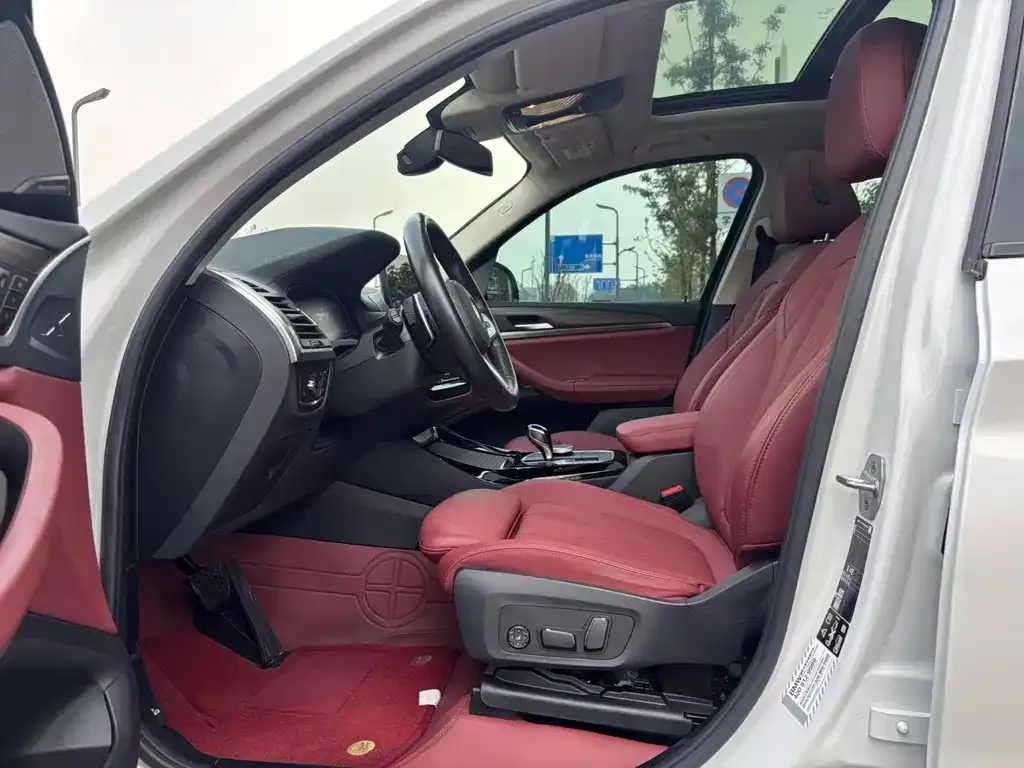 BMW X3 2024 из CN, фото 3
