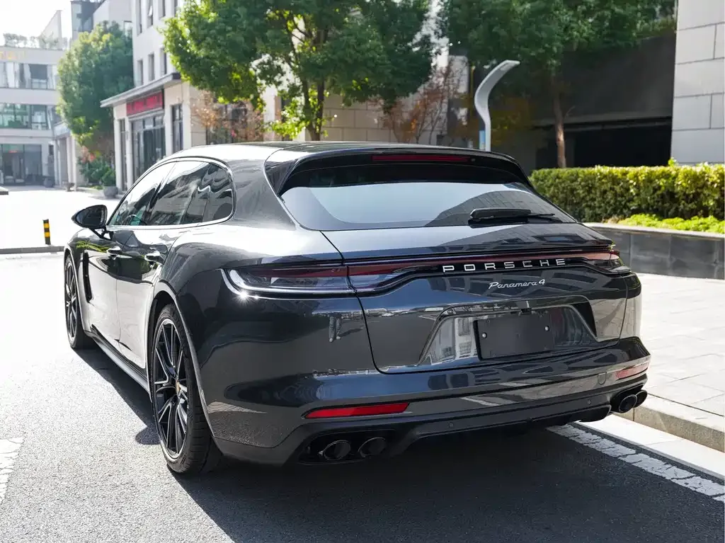 Porsche Panamera 2023 из CN, фото 2