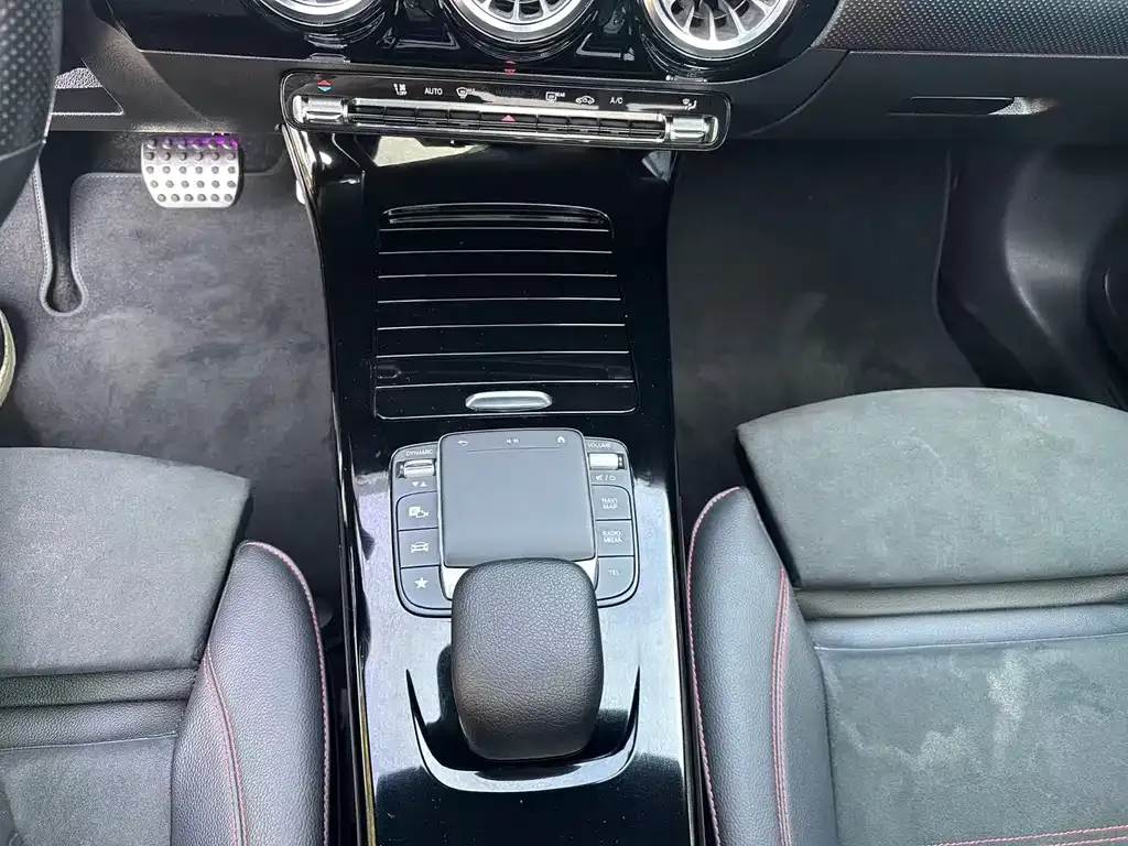 Mercedes-Benz CLA (Import) 2021 из CN, фото 8