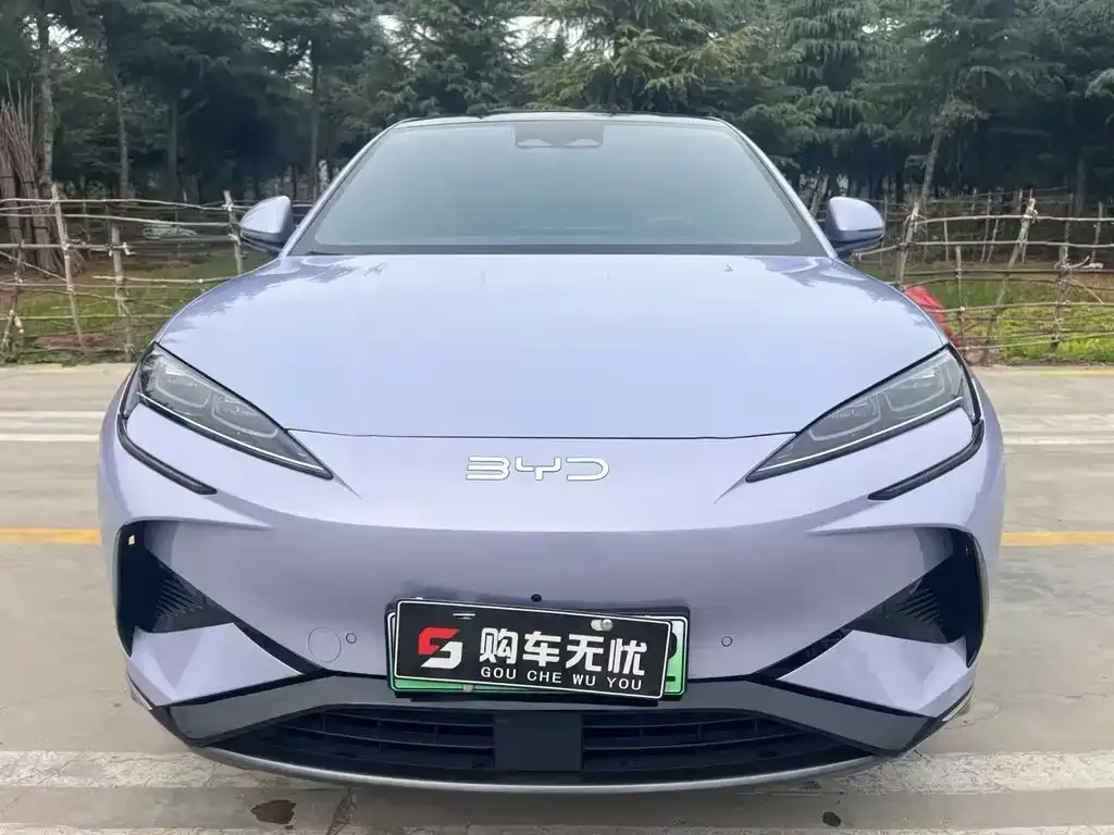 BYD Seal 07 EV — фото 1