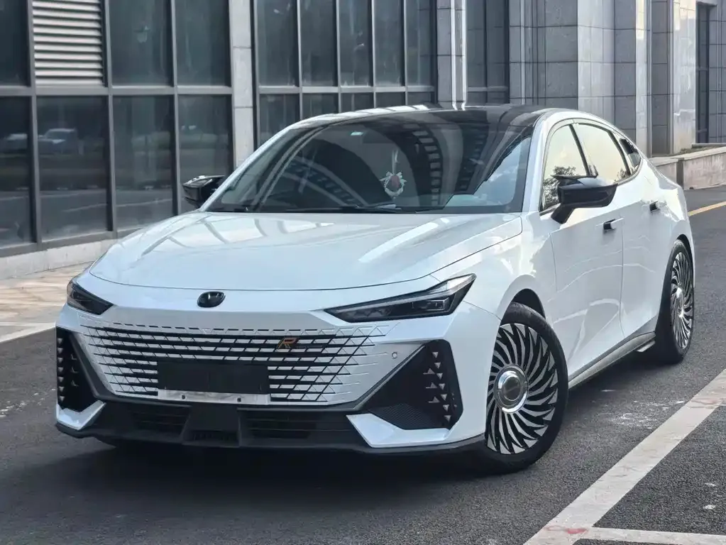 Changan UNI-V 2022 из CN, фото 1