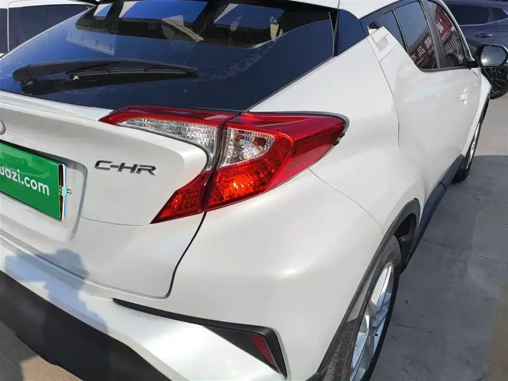 Toyota C-HR 2022 из CN, фото 9