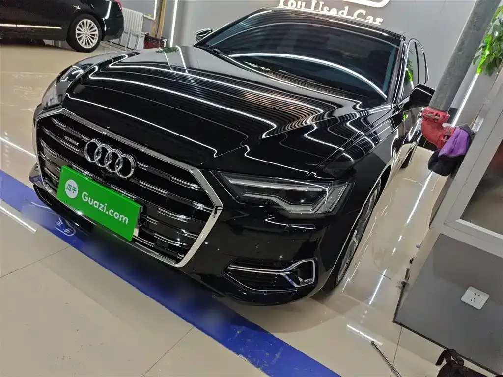 Audi A6L 2023 из CN, фото 8