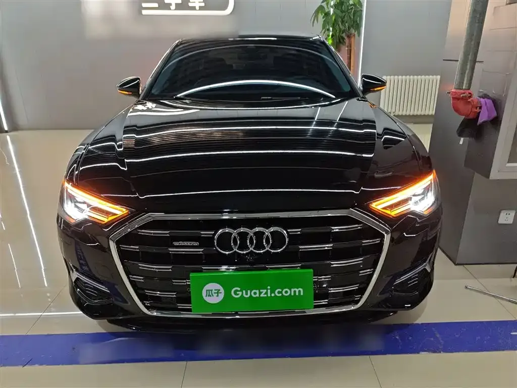 Audi A6L 2023 из CN, фото 7