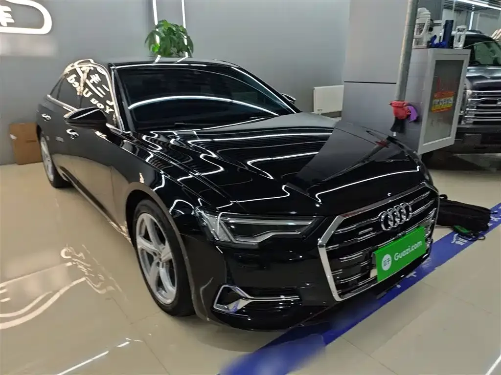 Audi A6L 2023 из CN, фото 6