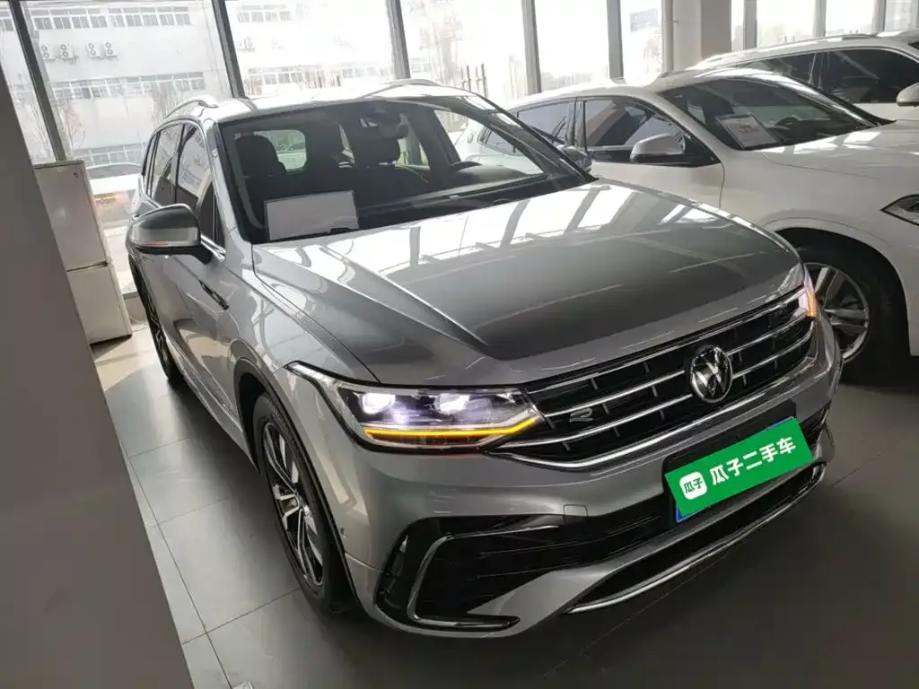 Volkswagen Tiguan L 2023 из CN, фото 9