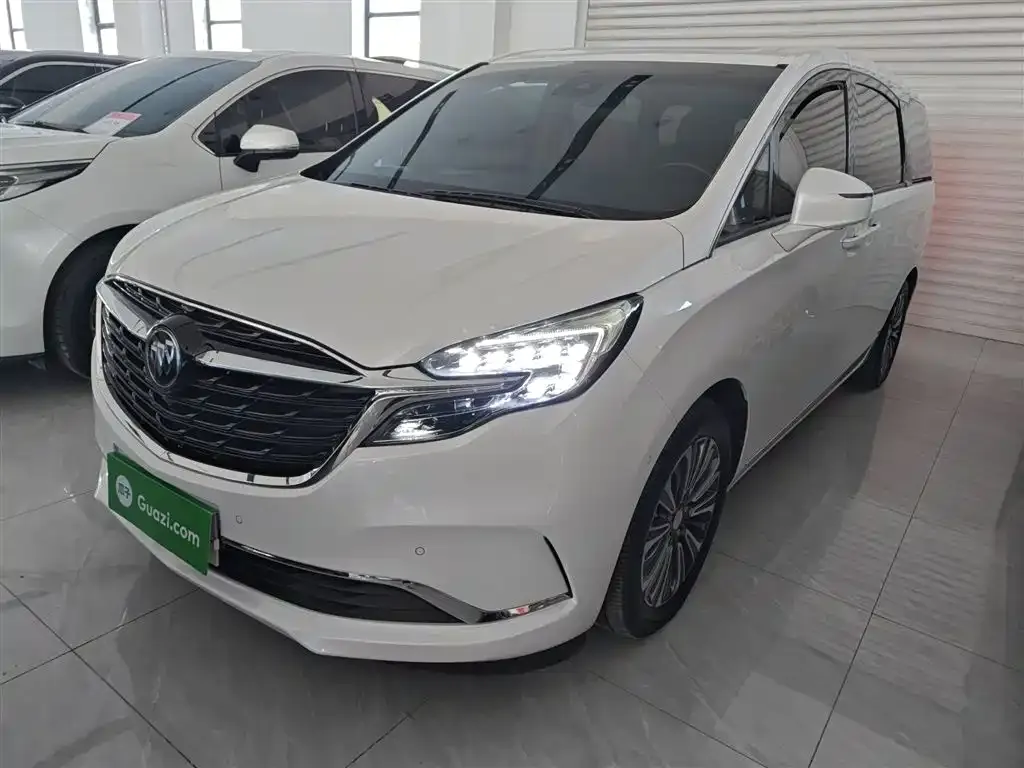 Buick GL8 2022 из CN, фото 1