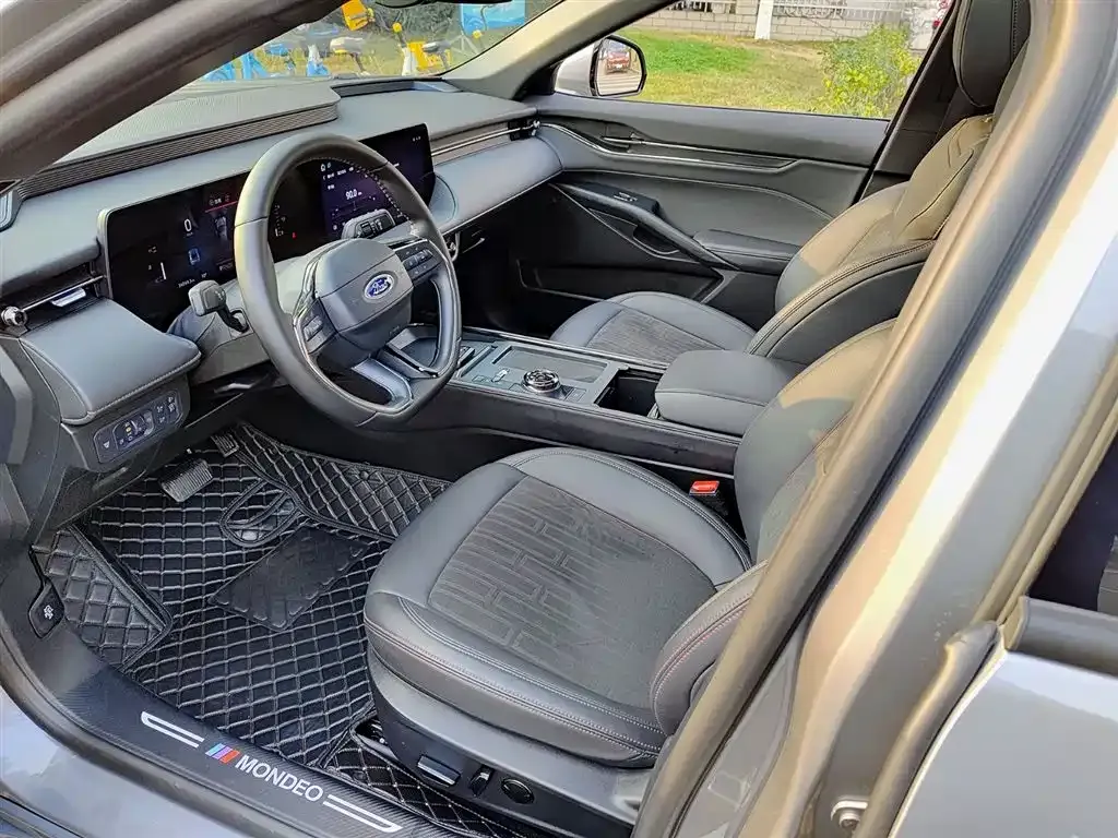Ford Mondeo 2024 из CN, фото 7