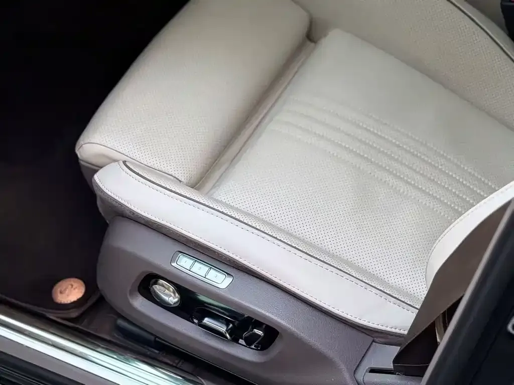 Hongqi H9 2022 из CN, фото 4