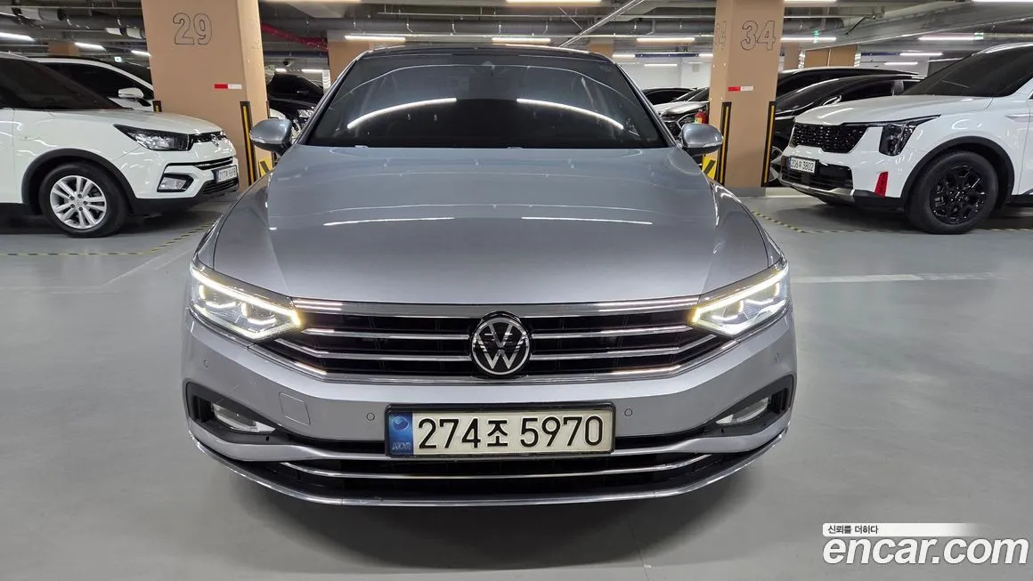 Volkswagen Passat — фото 4