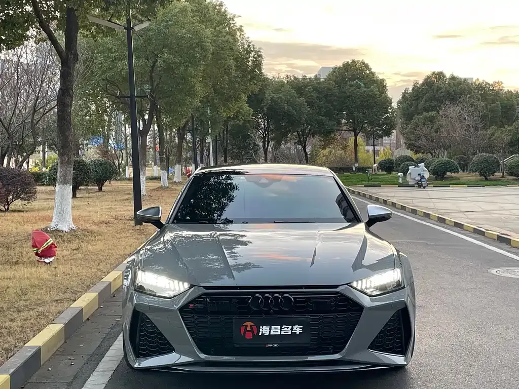 Audi RS 7 2021 из CN, фото 3