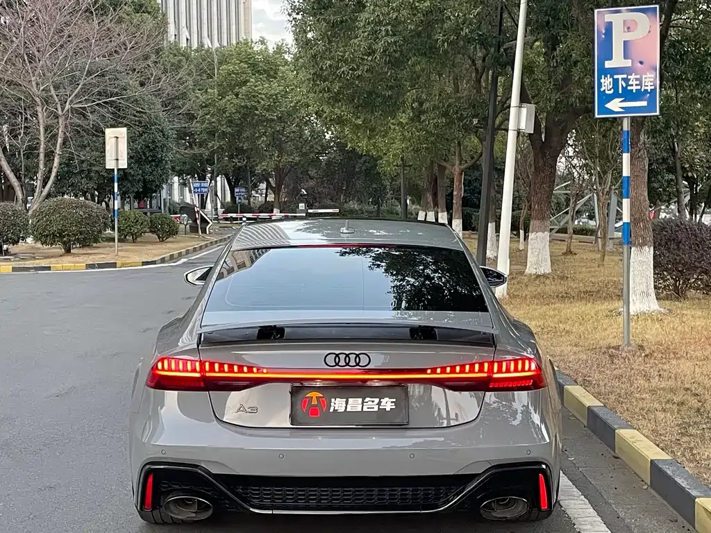 Audi RS 7 2021 из CN, фото 7