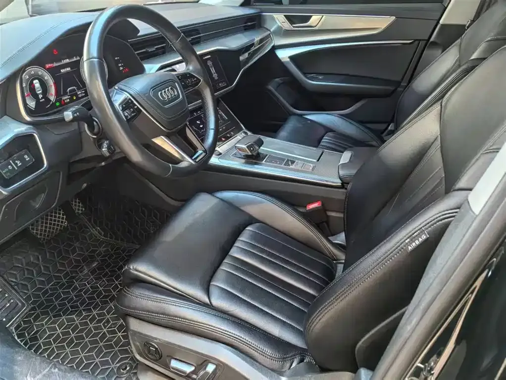Audi A6L 2023 из CN, фото 5
