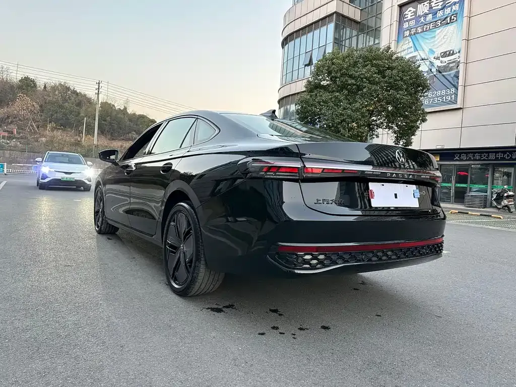 Volkswagen Passat 2025 из CN, фото 7