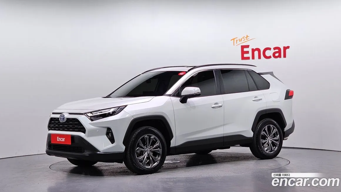 Toyota RAV4 2024 из KR, фото 1