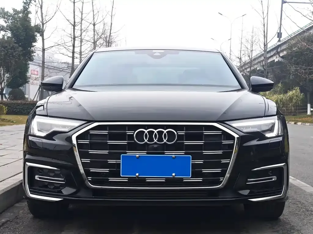 Audi A6L 2025 из CN, фото 10