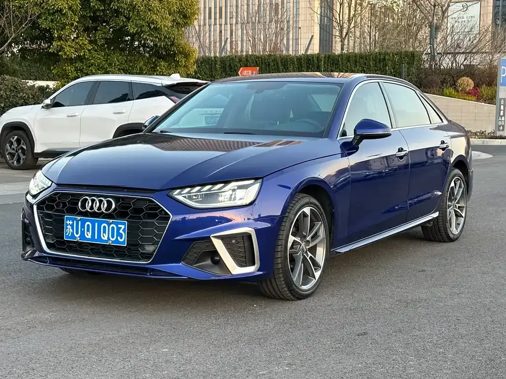 Audi A4L 2021 из CN, фото 1