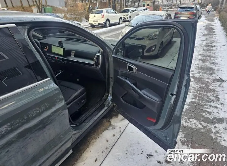 Kia Sorento — фото 10