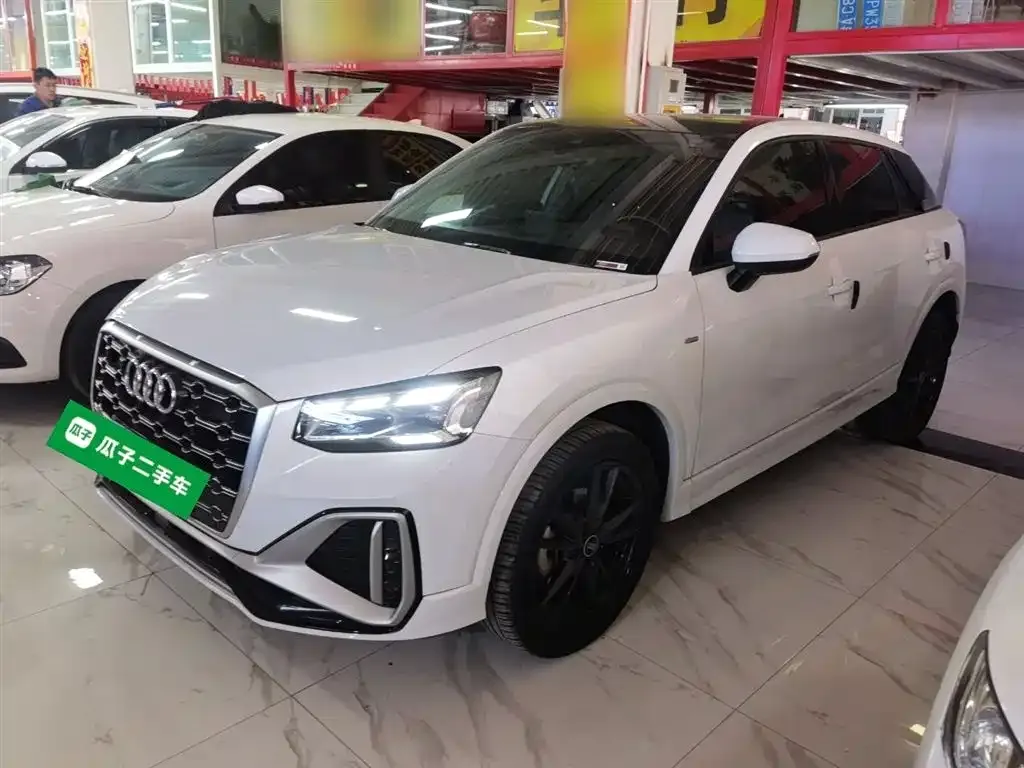 Audi Q2L 2023 из CN, фото 1