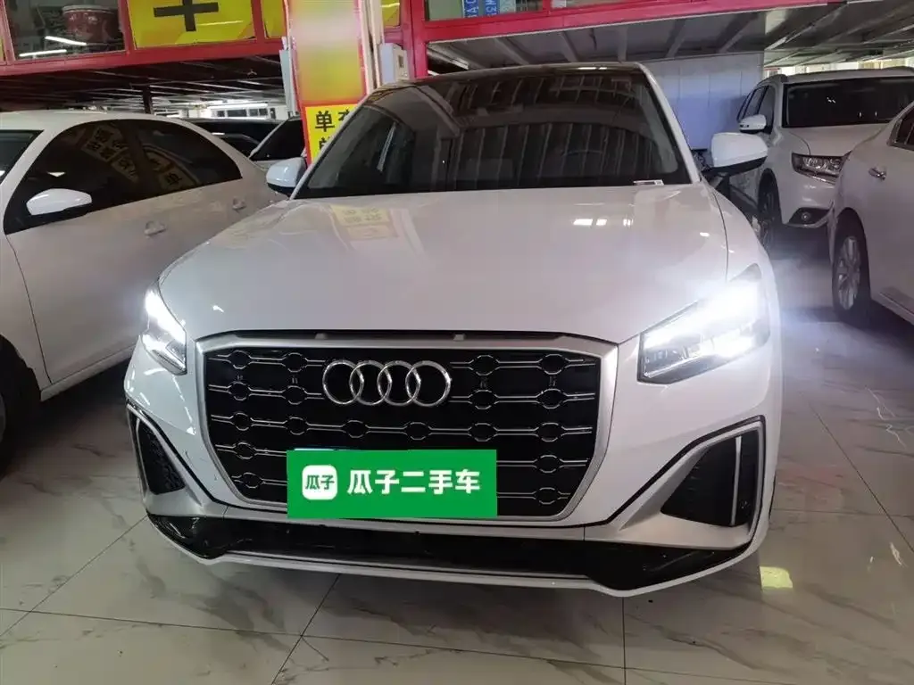 Audi Q2L 2023 из CN, фото 3