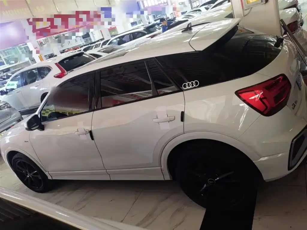 Audi Q2L 2023 из CN, фото 5