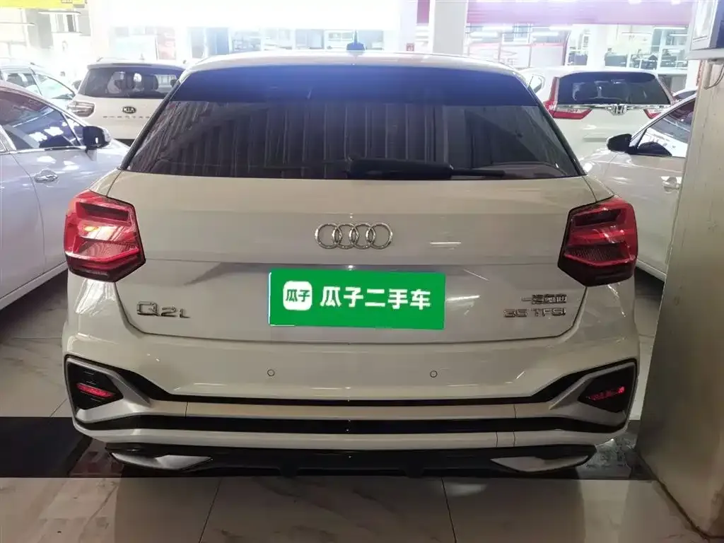 Audi Q2L 2023 из CN, фото 6