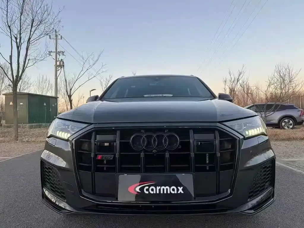 Audi SQ7 2025 из CN, фото 6