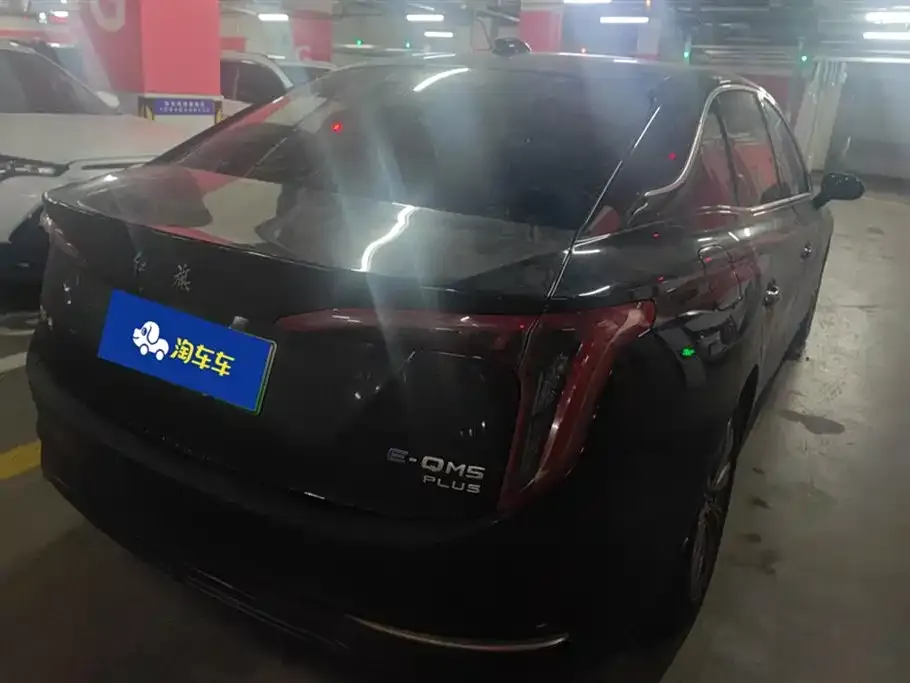 Hongqi E-QM5 — фото 4