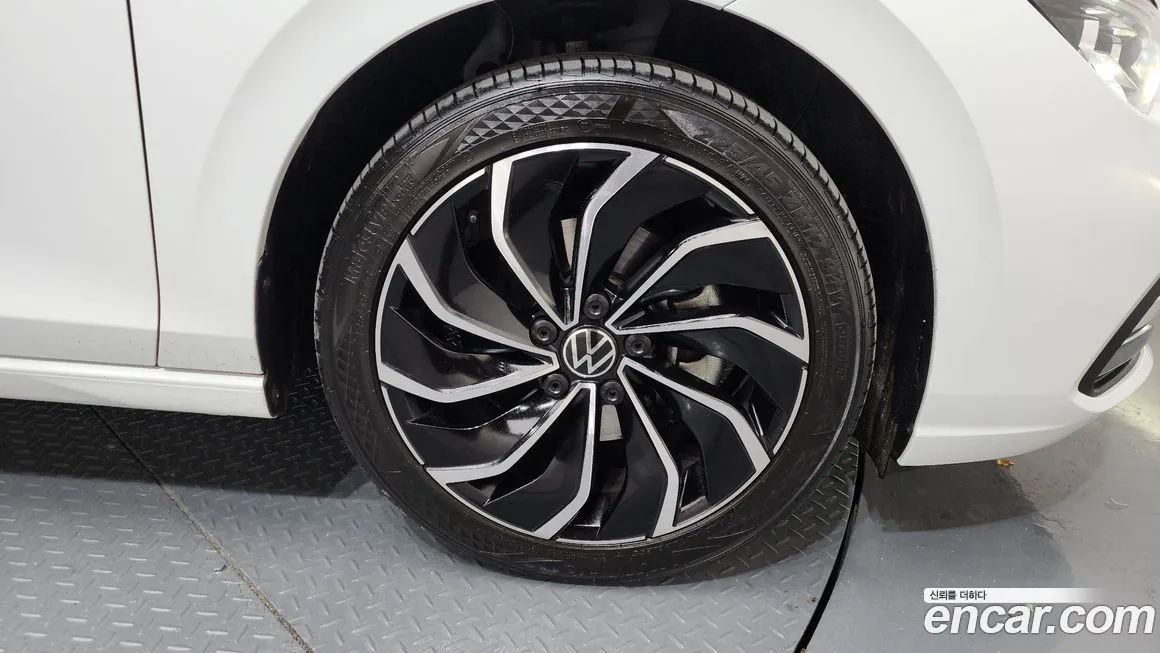 [object Object] Golf 2024 из KR, фото 5