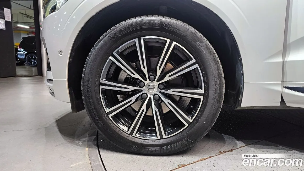 Volvo XC60 2021 из KR, фото 4