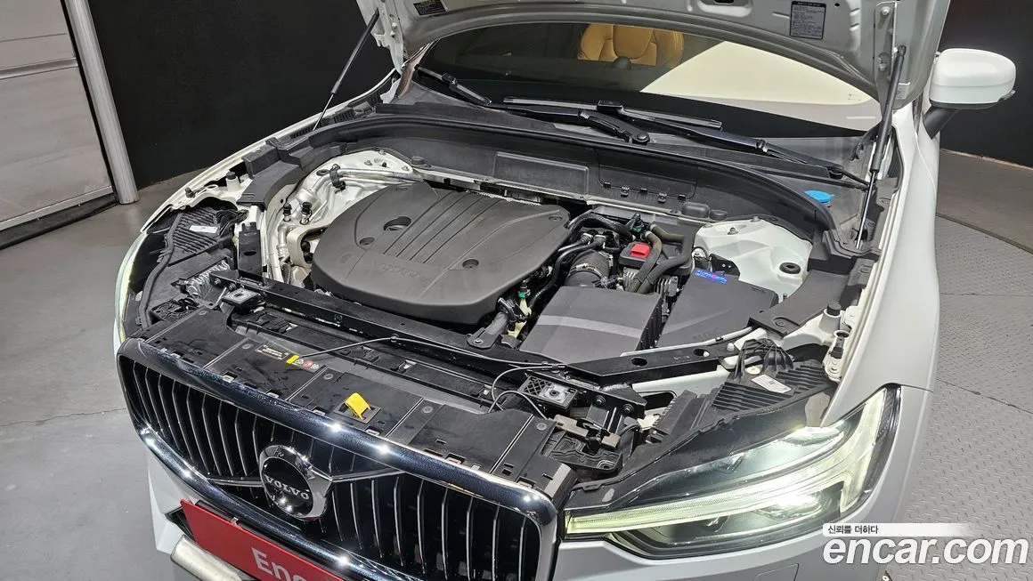 Volvo XC60 2021 из KR, фото 10