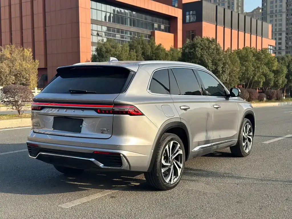 Geely Xingyue L — фото 4