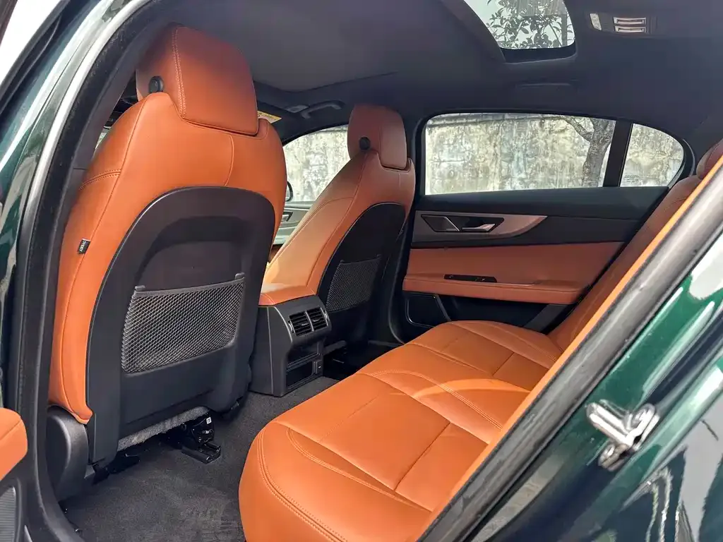 Jaguar XEL 2024 из CN, фото 3