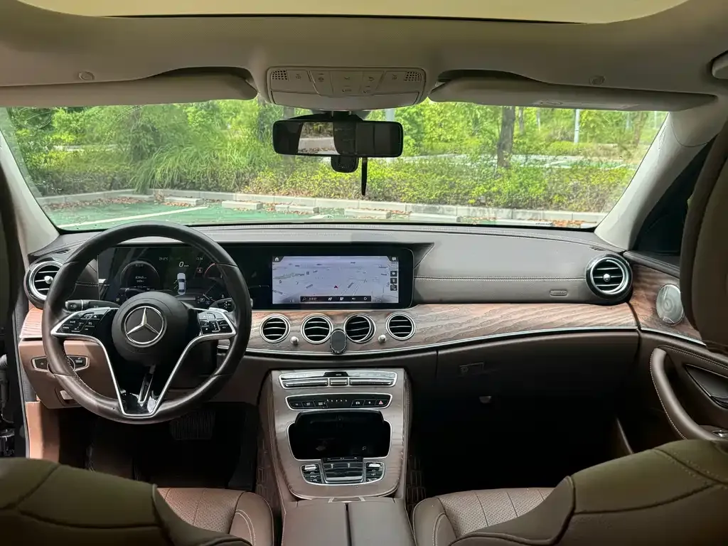 Mercedes-Benz E-Class 2023 из CN, фото 3