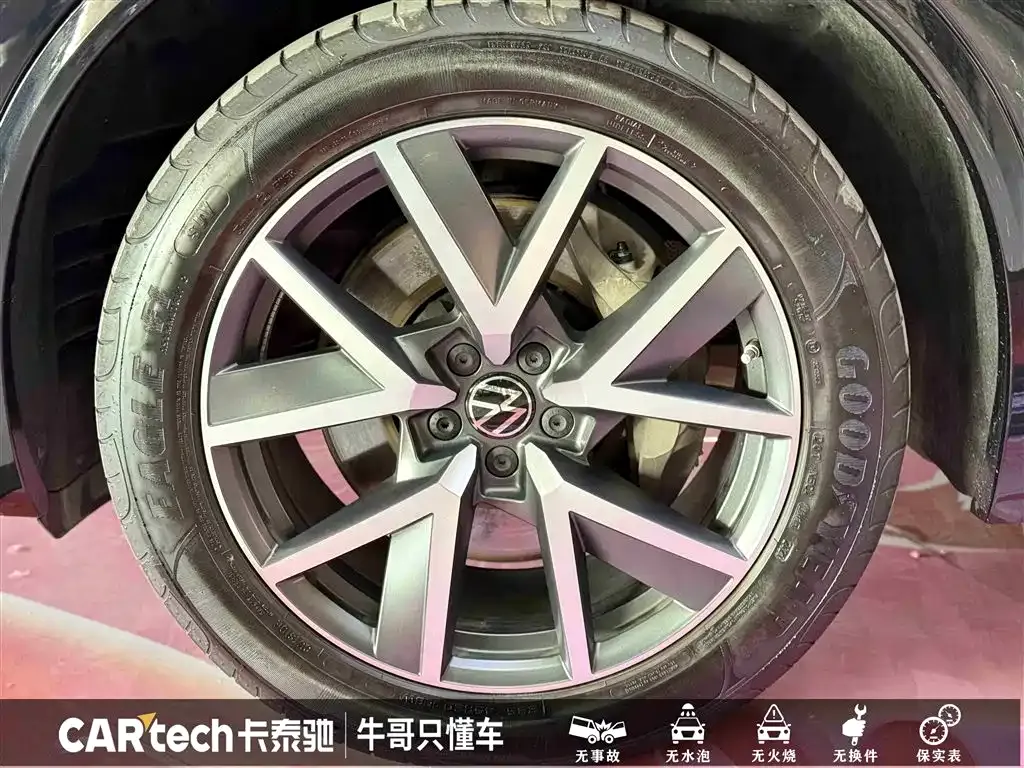 Volkswagen Touareg 2022 из CN, фото 4