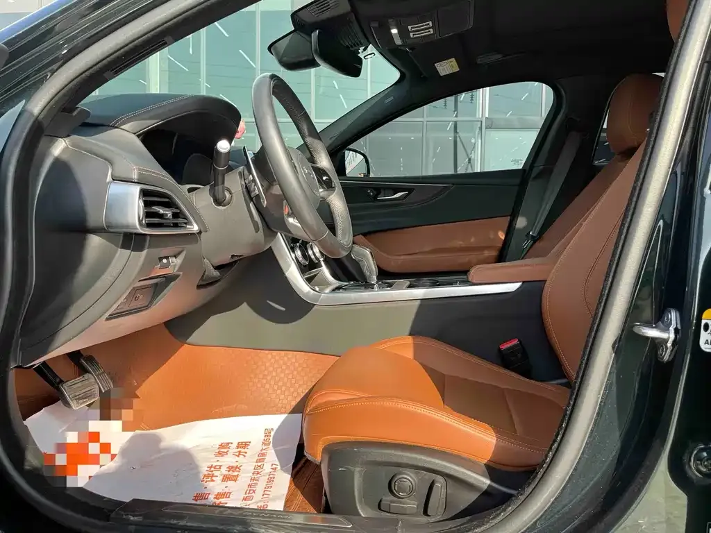 Jaguar XEL 2023 из CN, фото 4