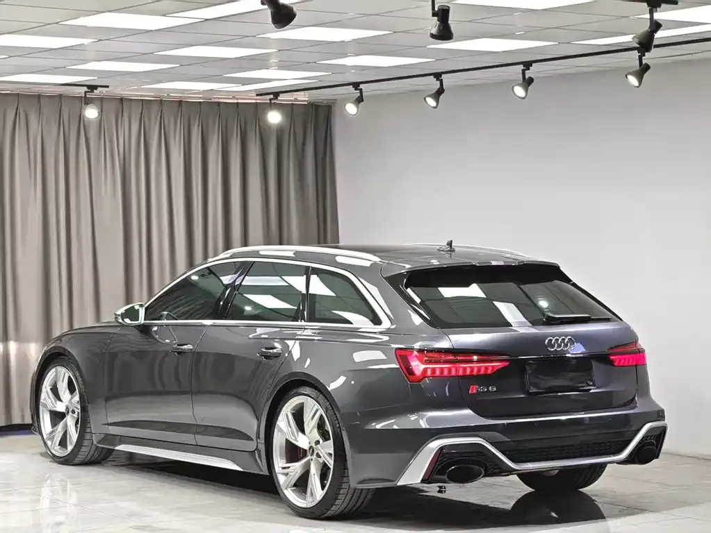 Audi RS 6 — фото 6