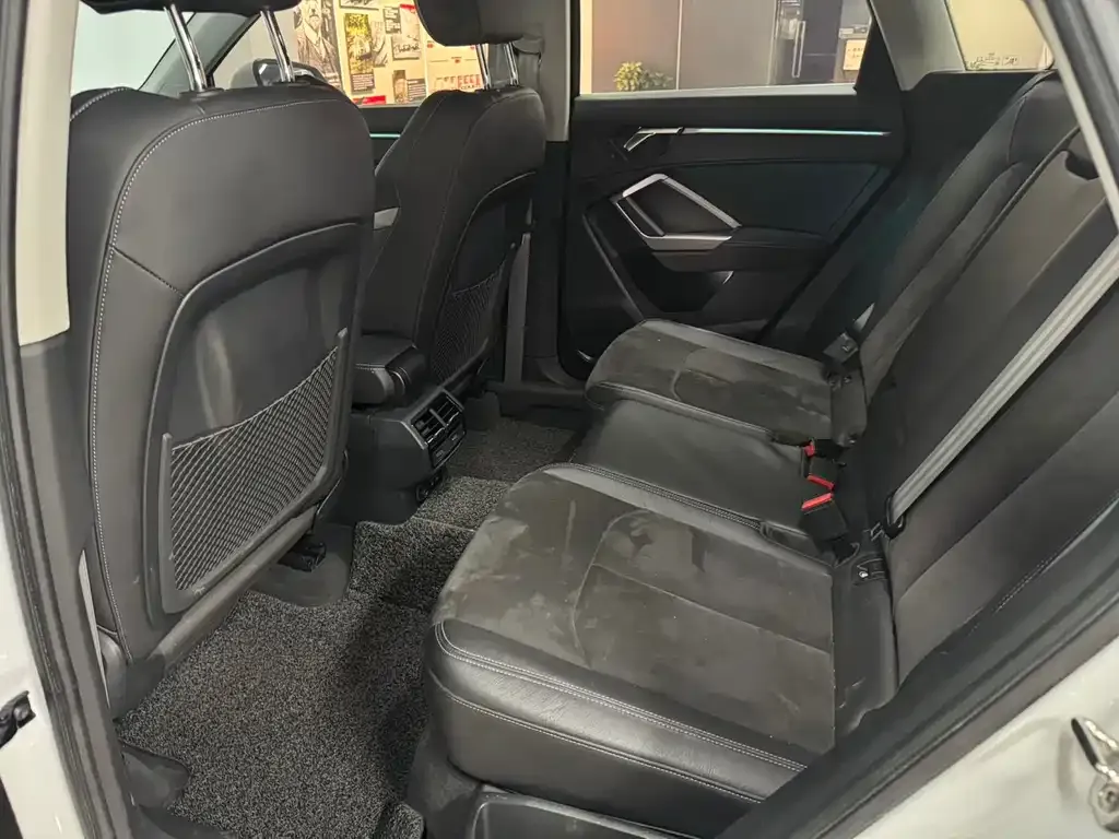 Audi Q3 2021 из CN, фото 6
