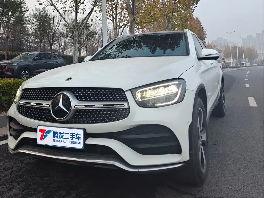 Mercedes-Benz GLC 2023 из CN, фото 1