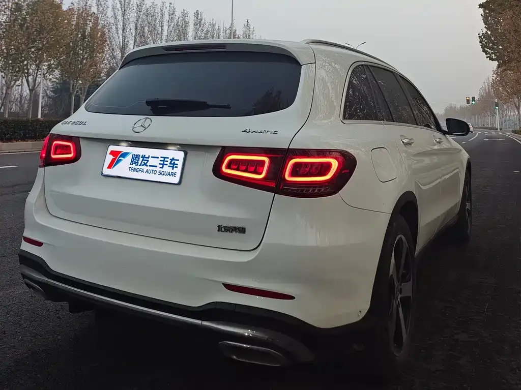 Mercedes-Benz GLC 2023 из CN, фото 3