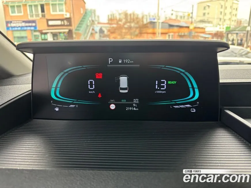 Hyundai Staria 2025 из KR, фото 3