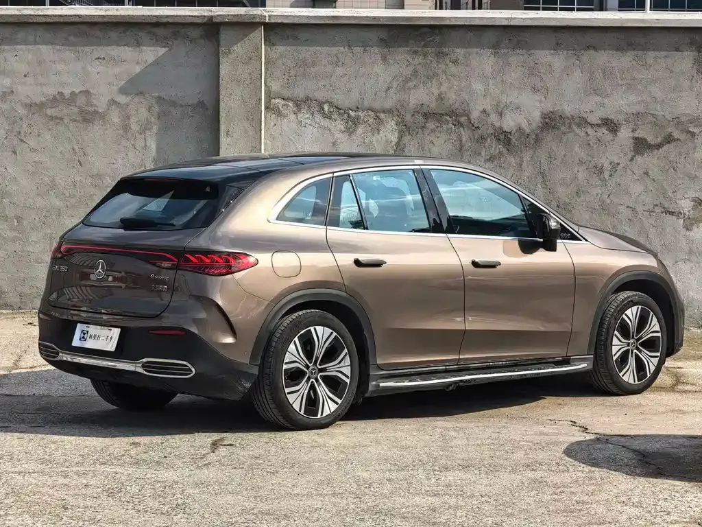 Mercedes-Benz EQE SUV 2023 из CN, фото 4