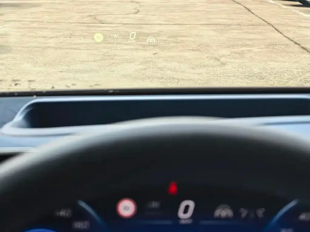 Mercedes-Benz EQE SUV 2023 из CN, фото 2