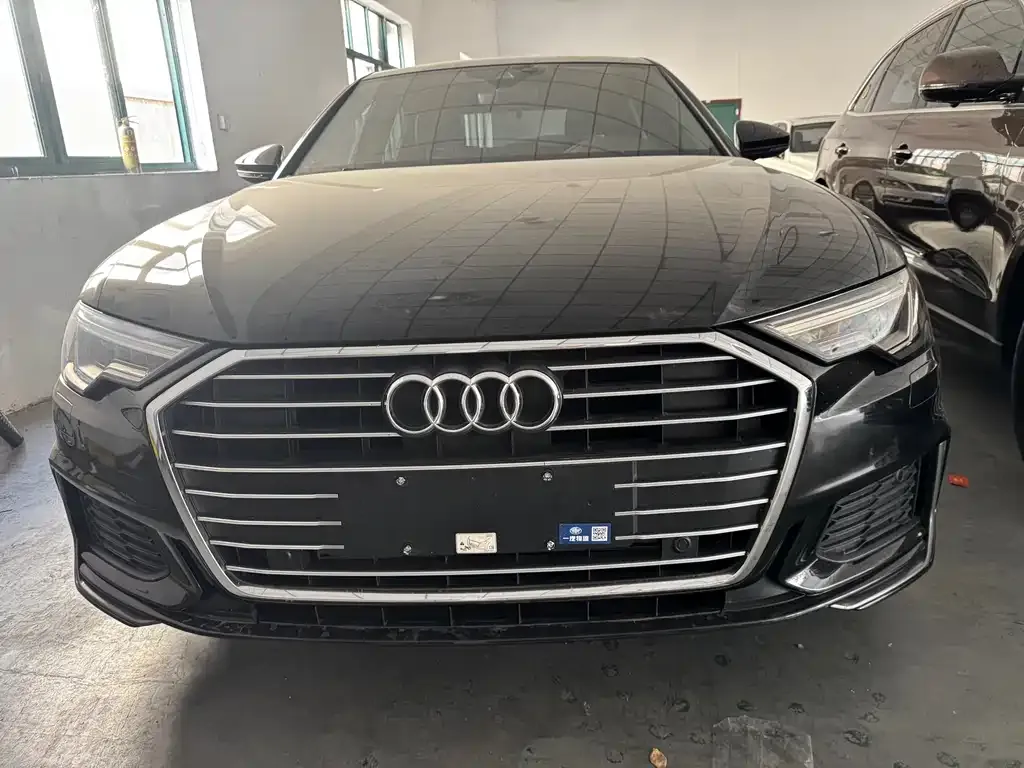 Audi A6L 2021 из CN, фото 10