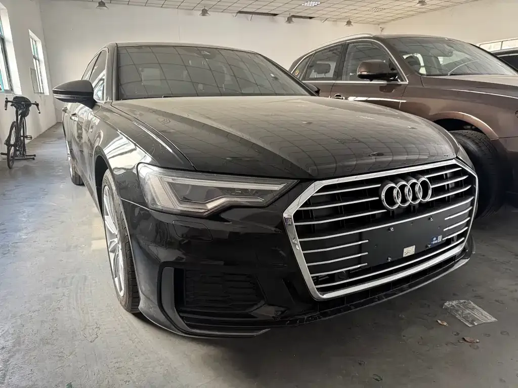 Audi A6L 2021 из CN, фото 8